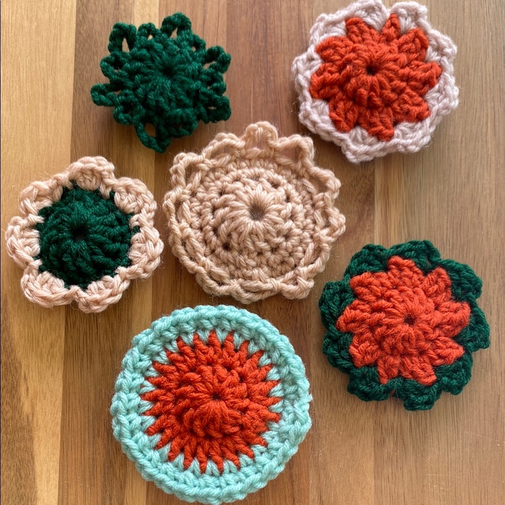 Handcrafted Crochet Flower Set - Multicolor